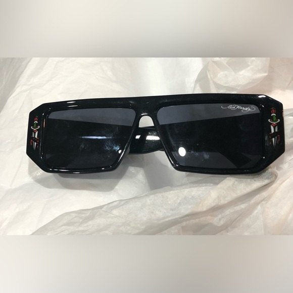 Ed Hardy black rectangular sunglasses‎ with iconic Ed Hardy tiger new - Picture 9 of 15